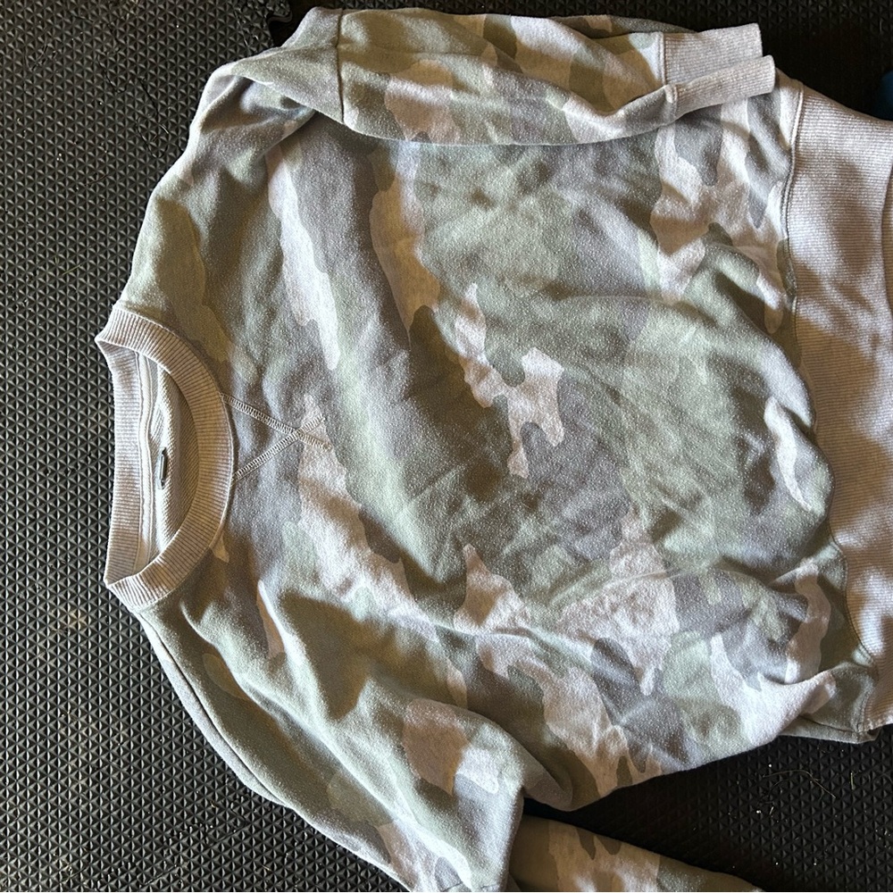 Aerie Sweatshirt